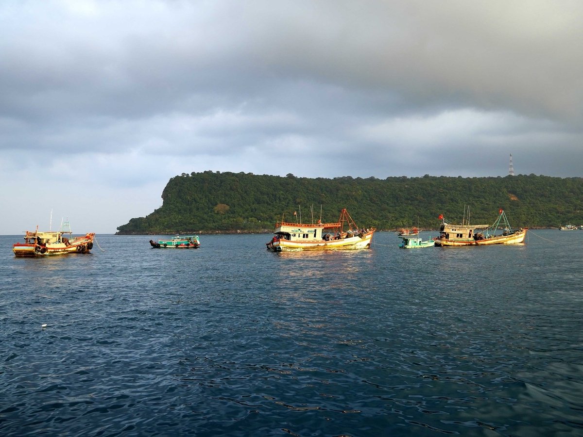 Những người đi vẽ địa hình đáy biển